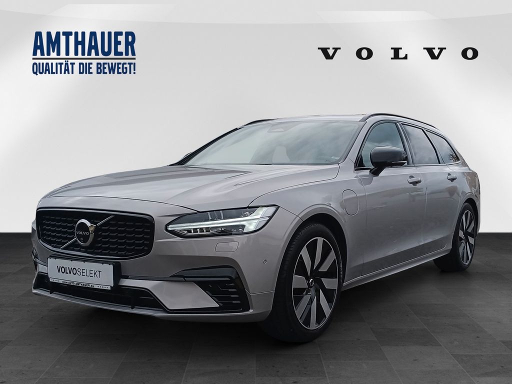 Volvo V90 2025
