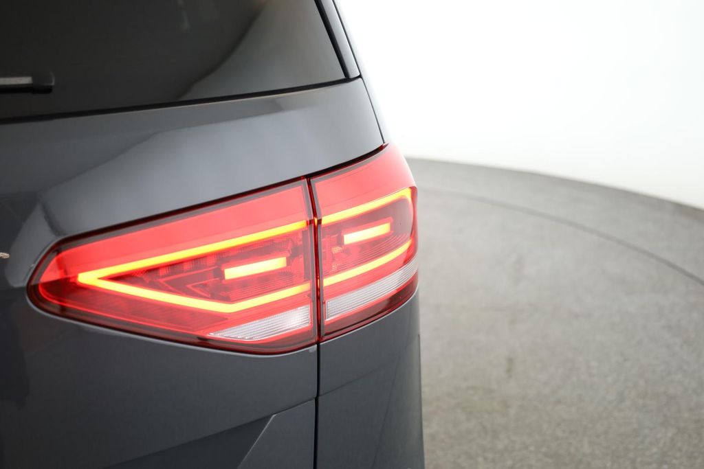 Volkswagen Touran 2025