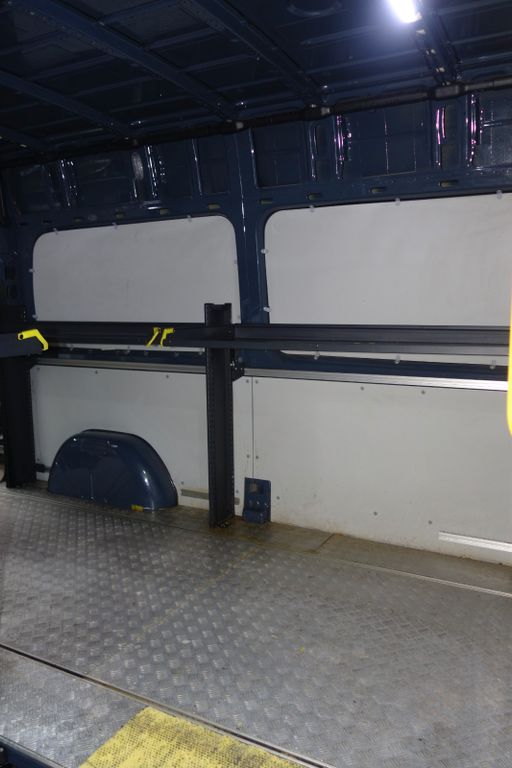 Mercedes-Benz eSprinter 2020