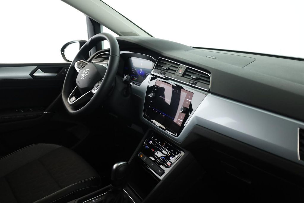 Volkswagen Touran 2025