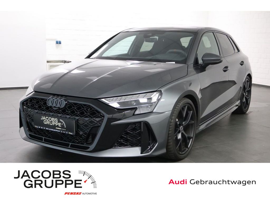 Audi RS3 2025