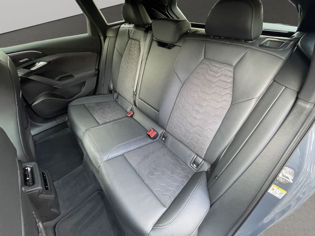 Audi A6 e-tron 2025