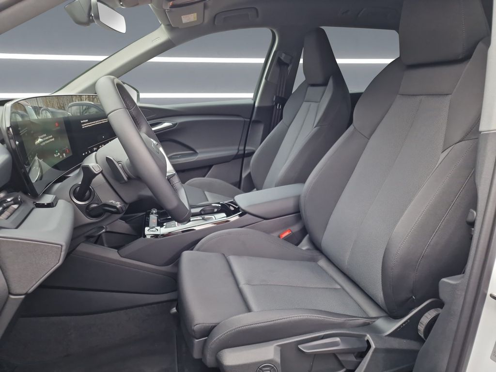 Audi Q6 e-tron 2025