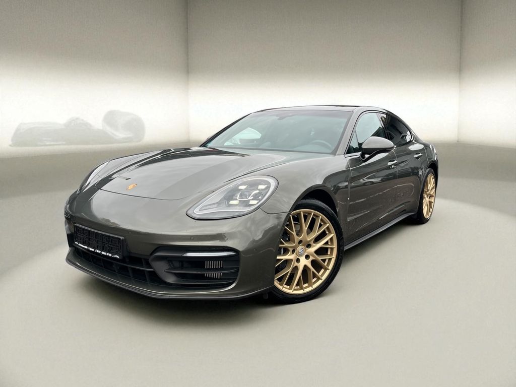 Porsche Panamera 2023