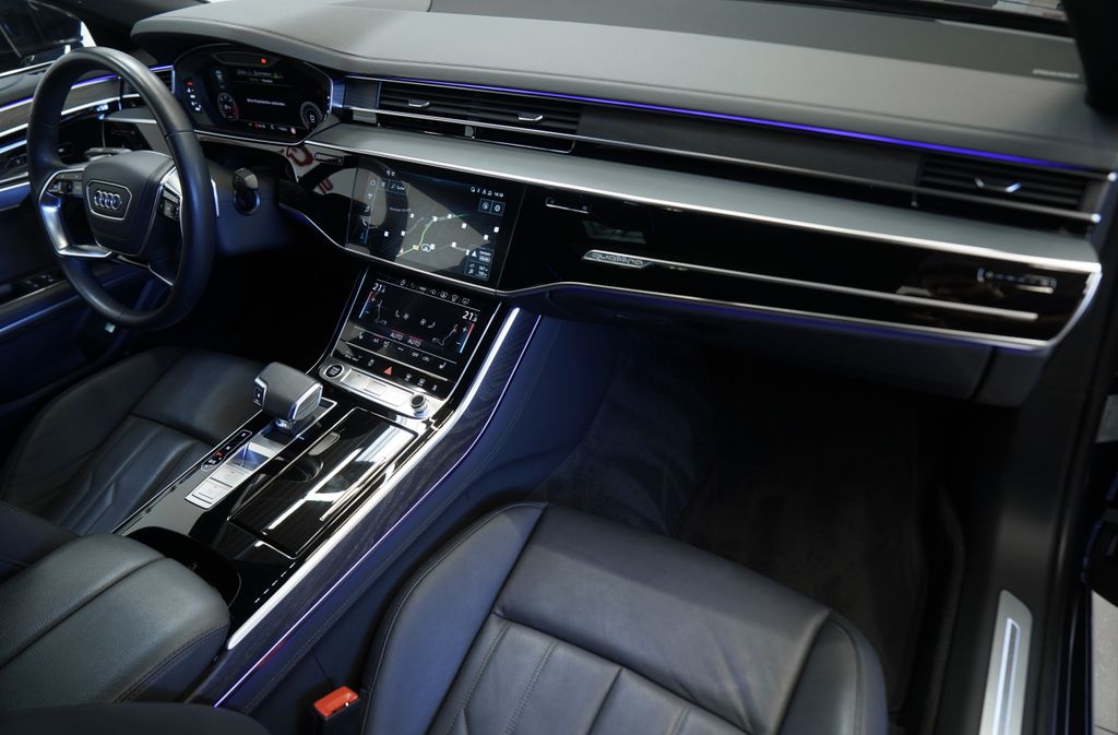 Audi A8 2023