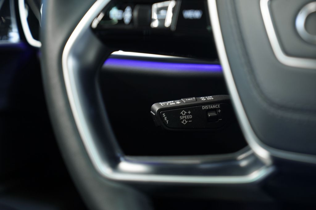 Audi A8 2023