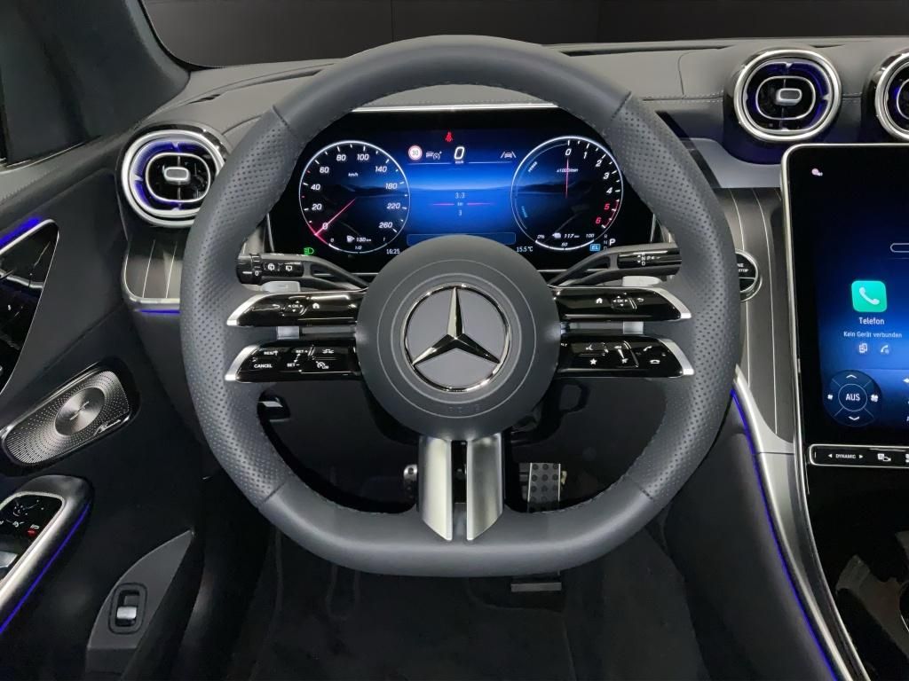 Mercedes-Benz GLC 300 2025