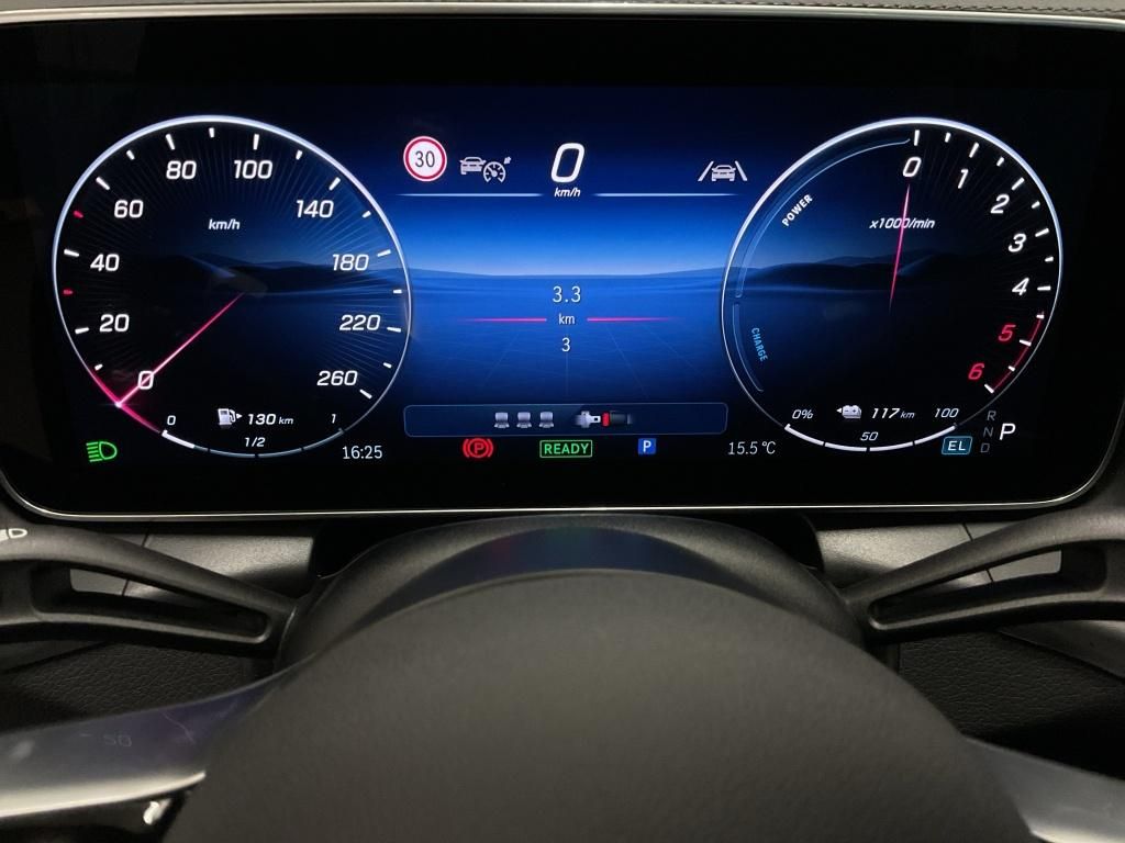 Mercedes-Benz GLC 300 2025