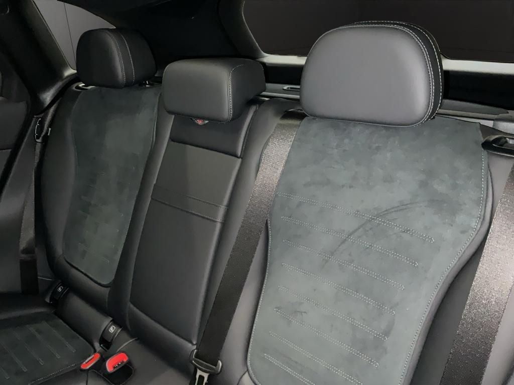 Mercedes-Benz GLC 300 2025