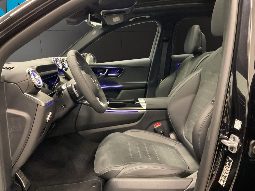 Mercedes-Benz GLC 300 2025