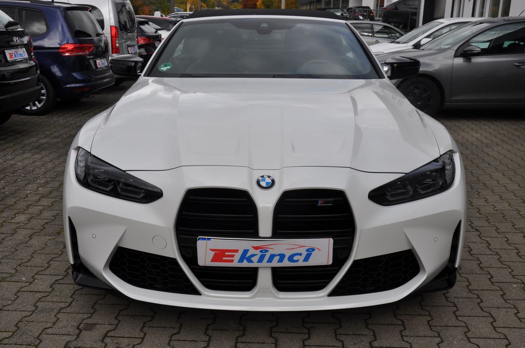 BMW M4 2022