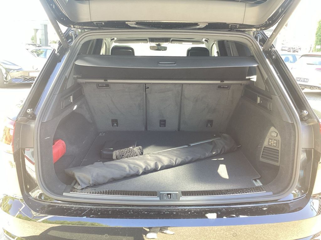 Volkswagen Touareg 2025