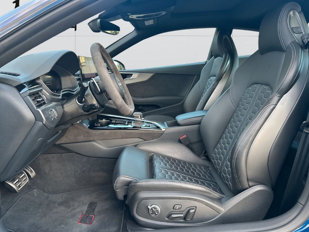 Audi RS5 2024
