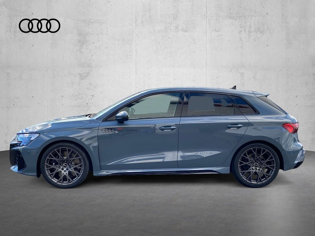 Audi RS3 2025