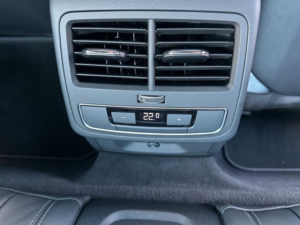 Audi RS5 2024