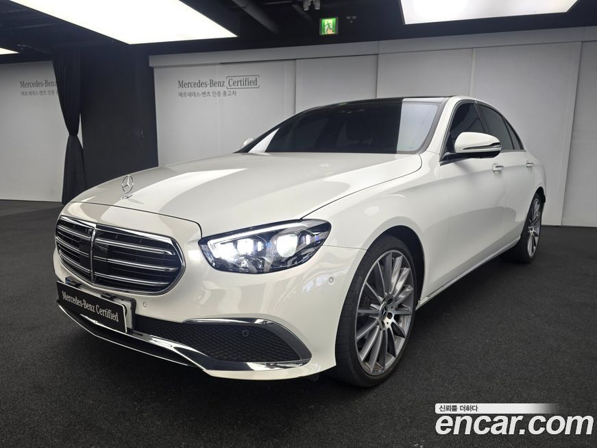 Mercedes-Benz E-Class 2023