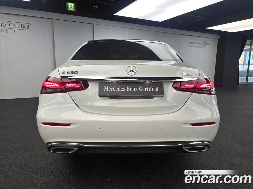 Mercedes-Benz E-Class 2023