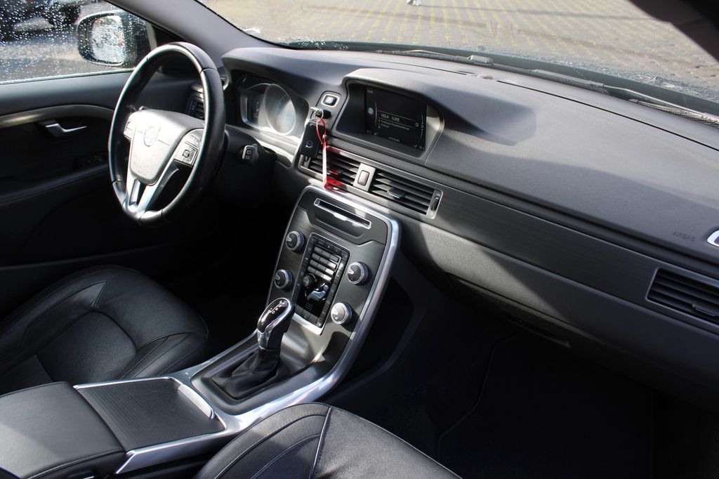 Volvo V70 2015
