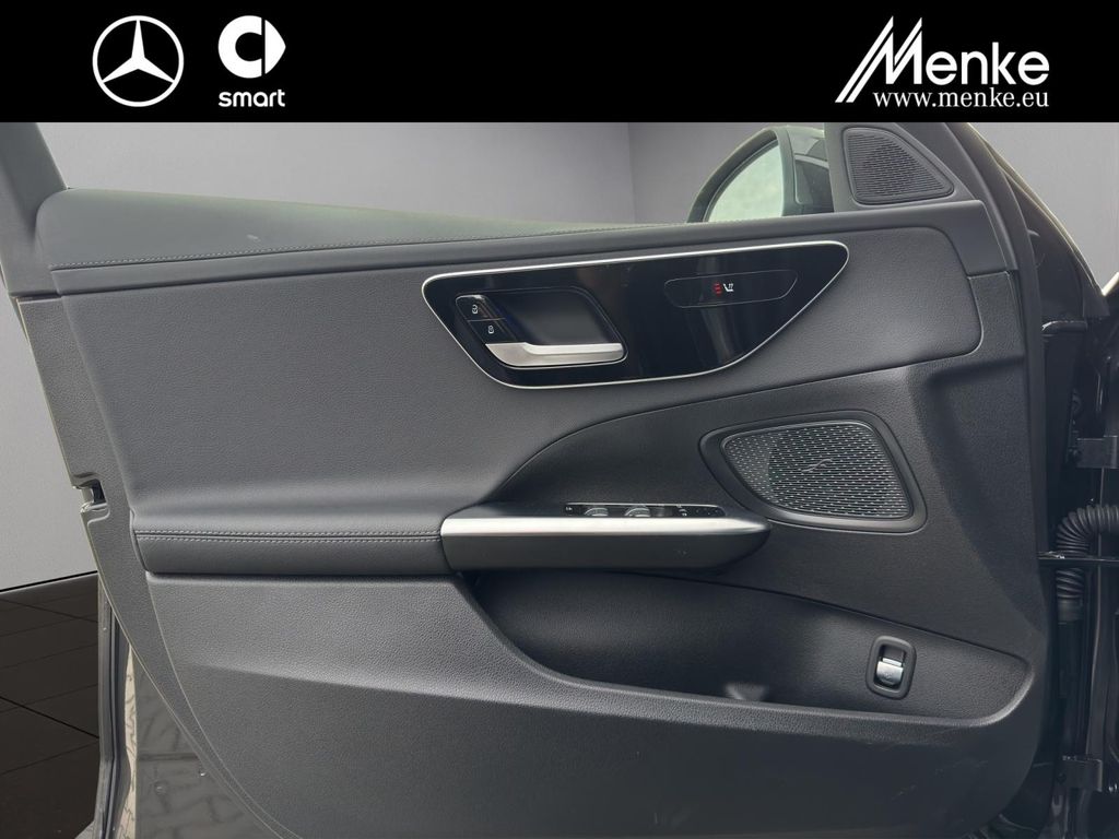 Mercedes-Benz C 220 2025