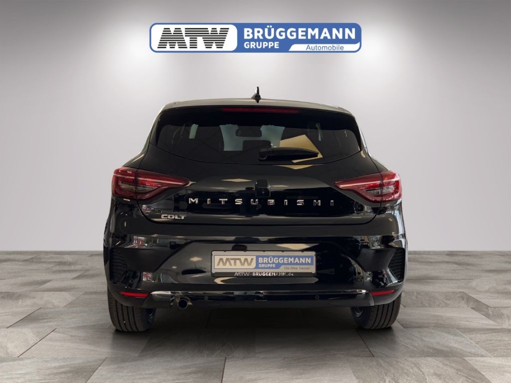 Mitsubishi Colt 2025