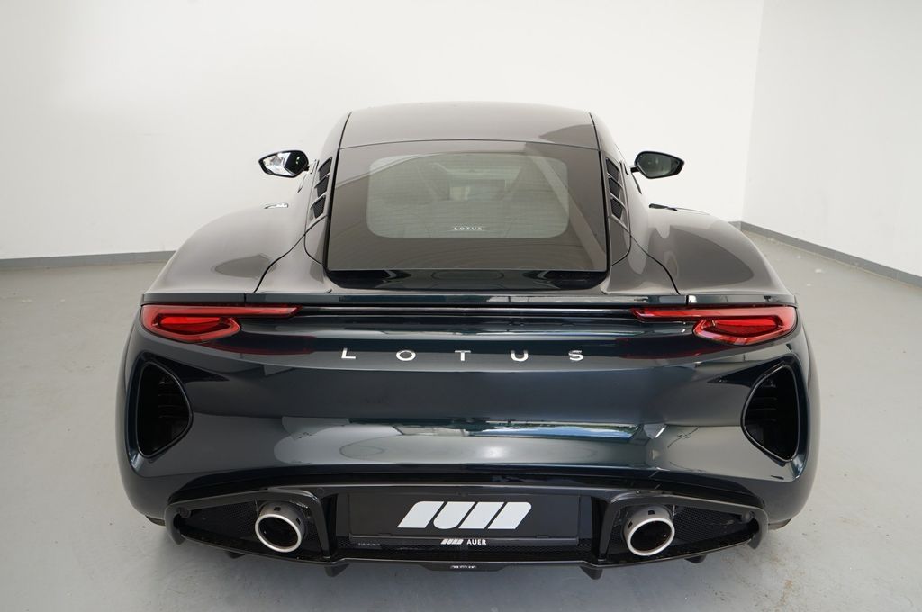 Lotus Emira 2025