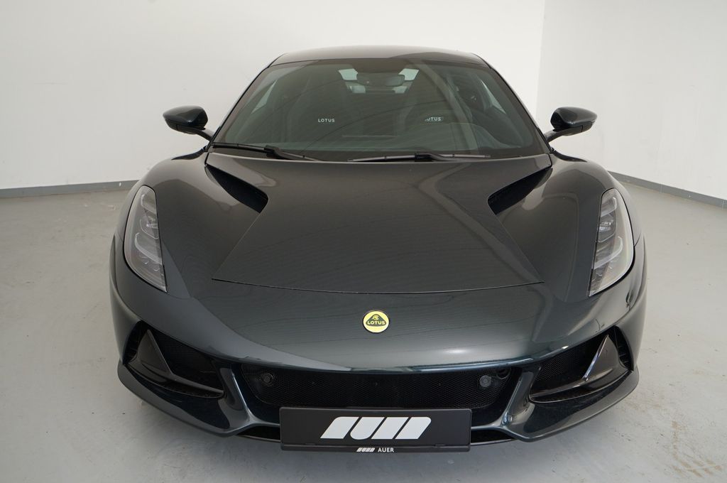 Lotus Emira 2025