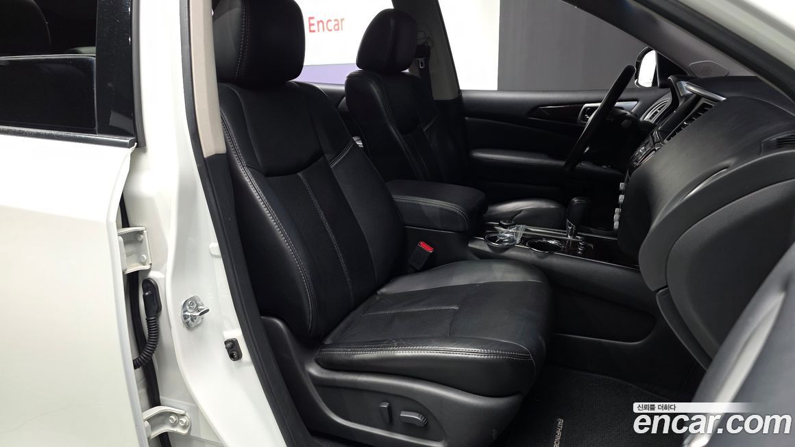 Nissan Pathfinder 2014