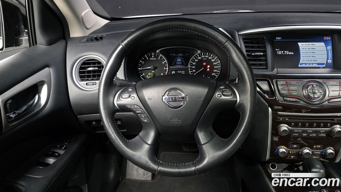 Nissan Pathfinder 2014