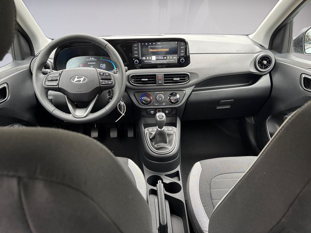 Hyundai i10 2025