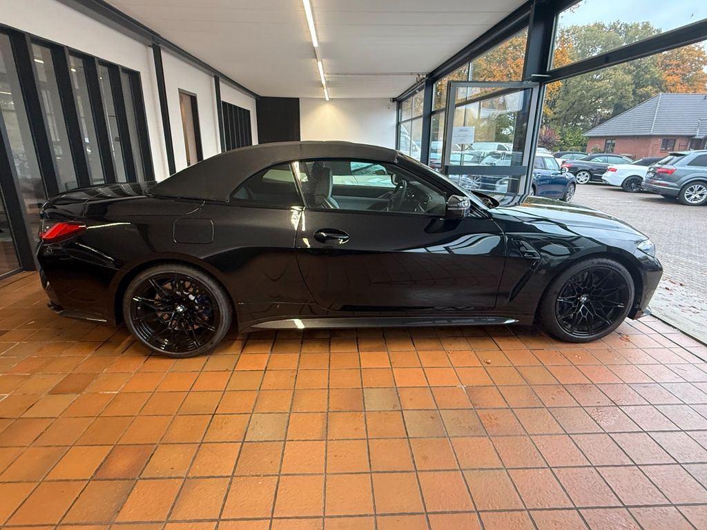 BMW M4 2022