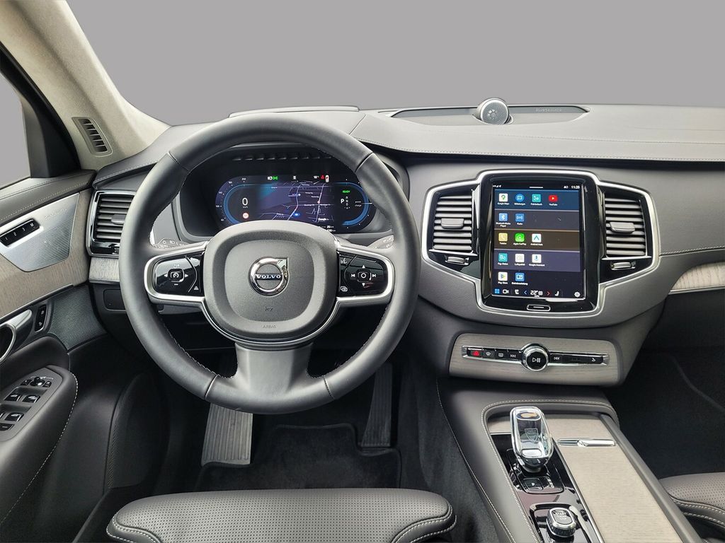 Volvo XC90 2024