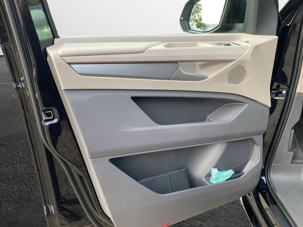 Volkswagen T7 California