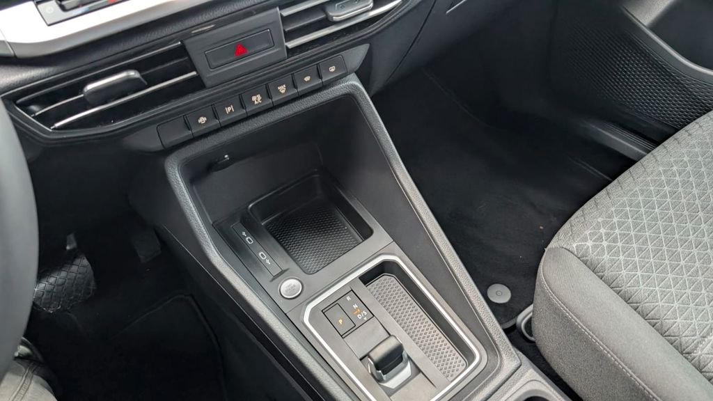 Ford Tourneo Connect 2025