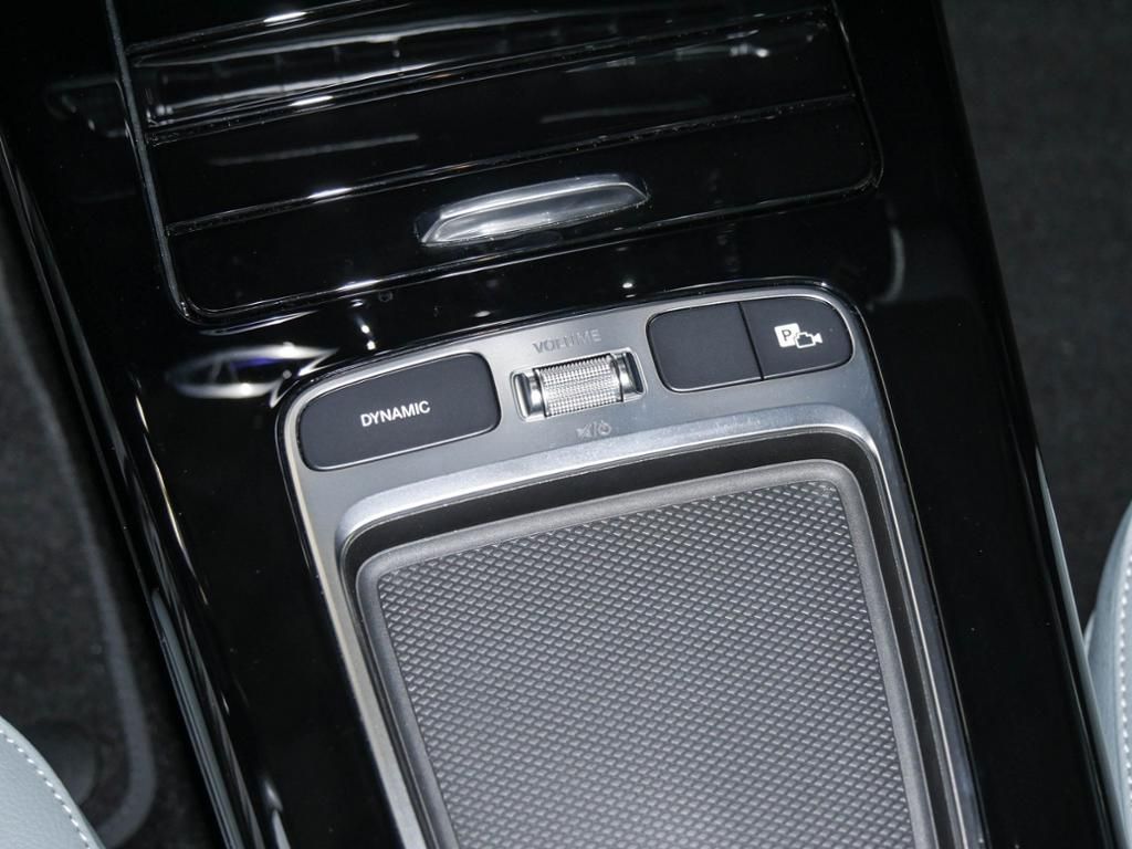 Mercedes-Benz A 250 2024