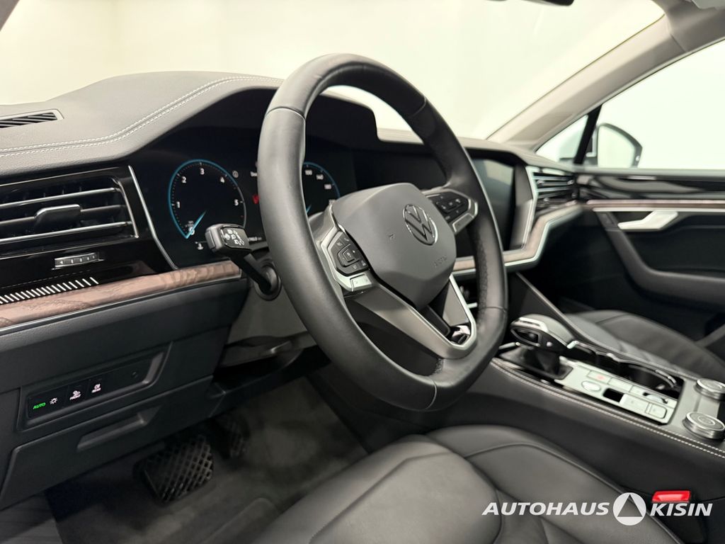 Volkswagen Touareg 2025
