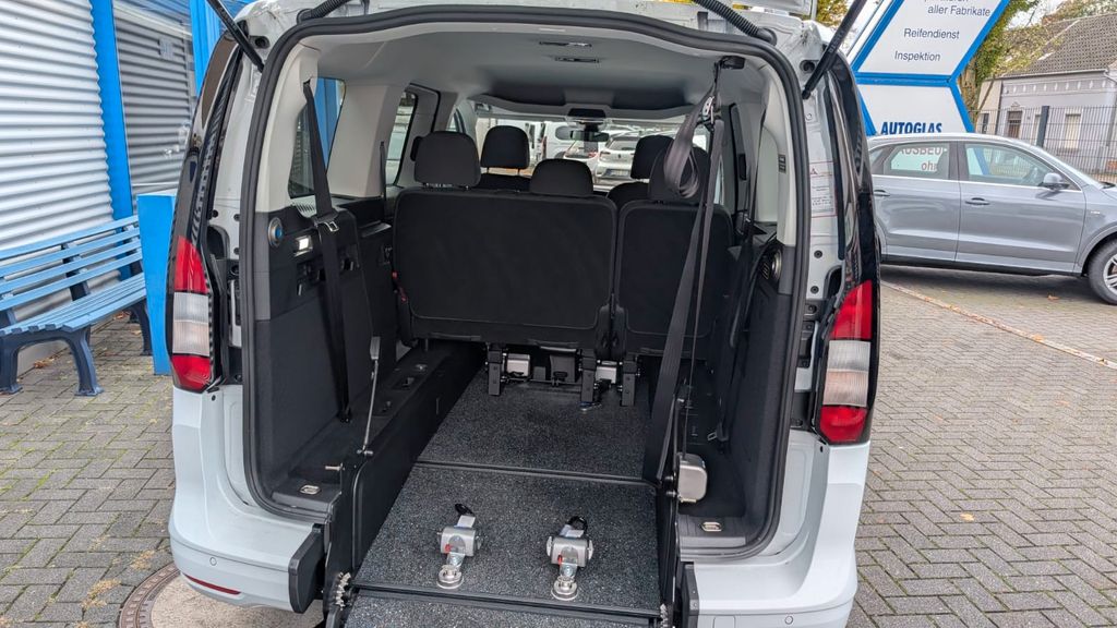 Ford Tourneo