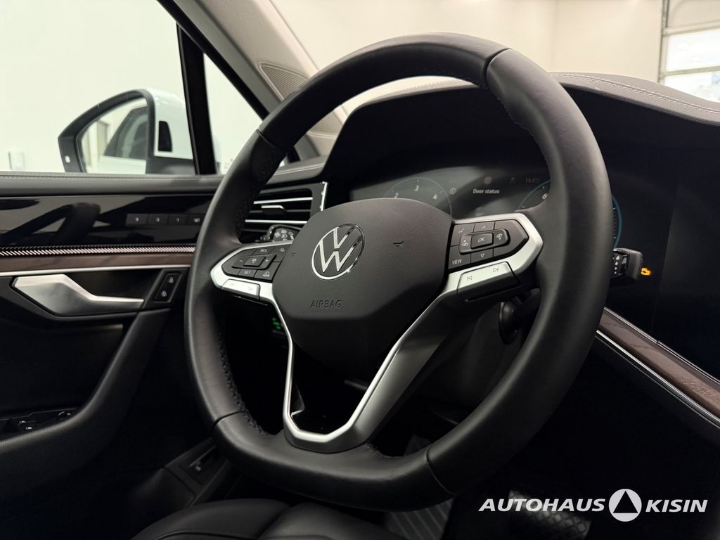 Volkswagen Touareg 2025