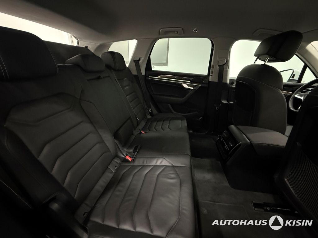 Volkswagen Touareg 2025