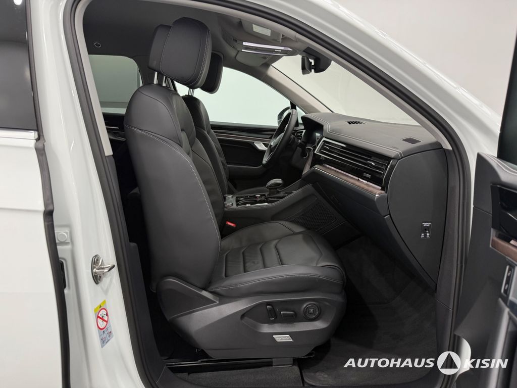 Volkswagen Touareg 2025