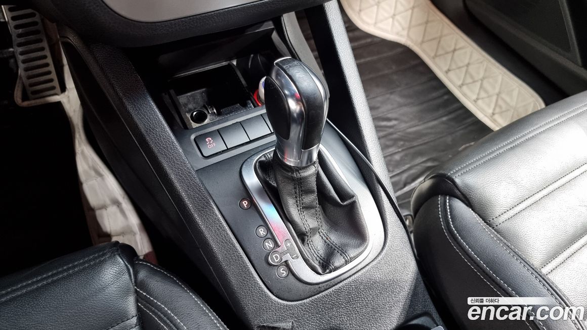 Volkswagen Scirocco 2012