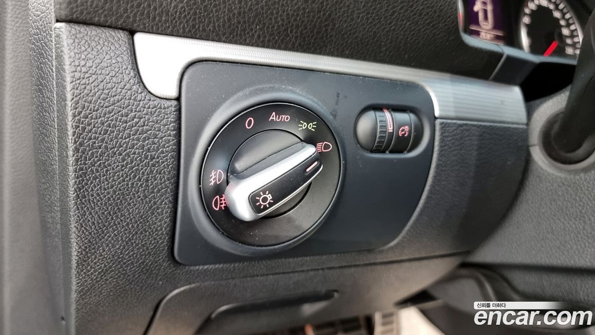 Volkswagen Scirocco 2012