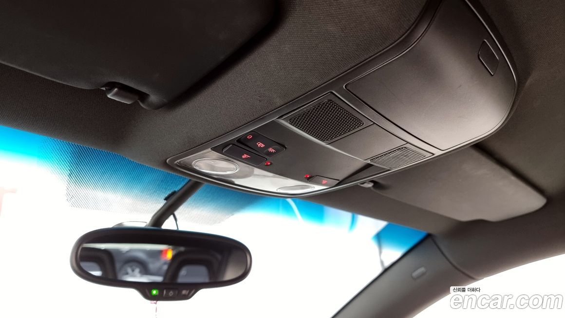 Volkswagen Scirocco 2012