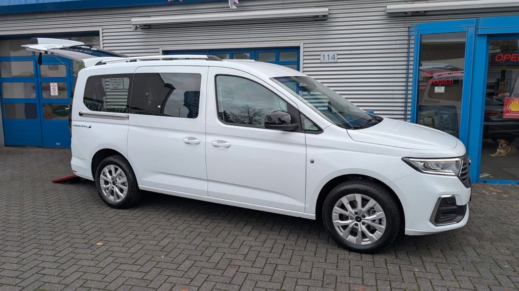 Ford Grand Tourneo