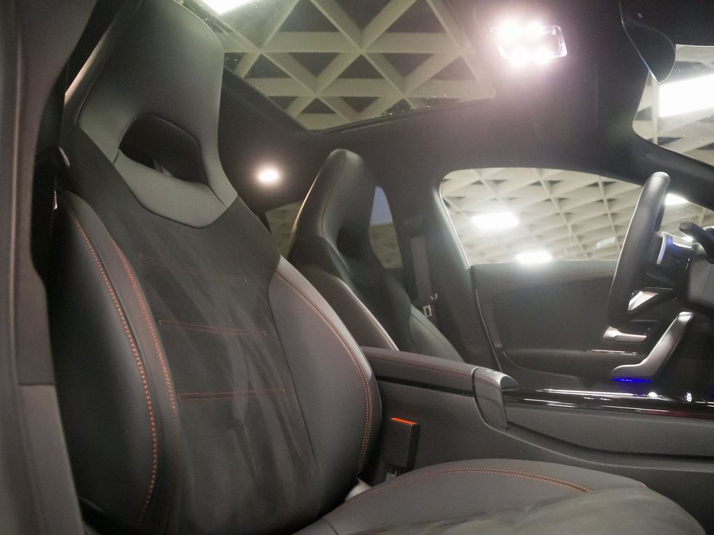 Mercedes-Benz CLA 200 Shooting Brake 2024