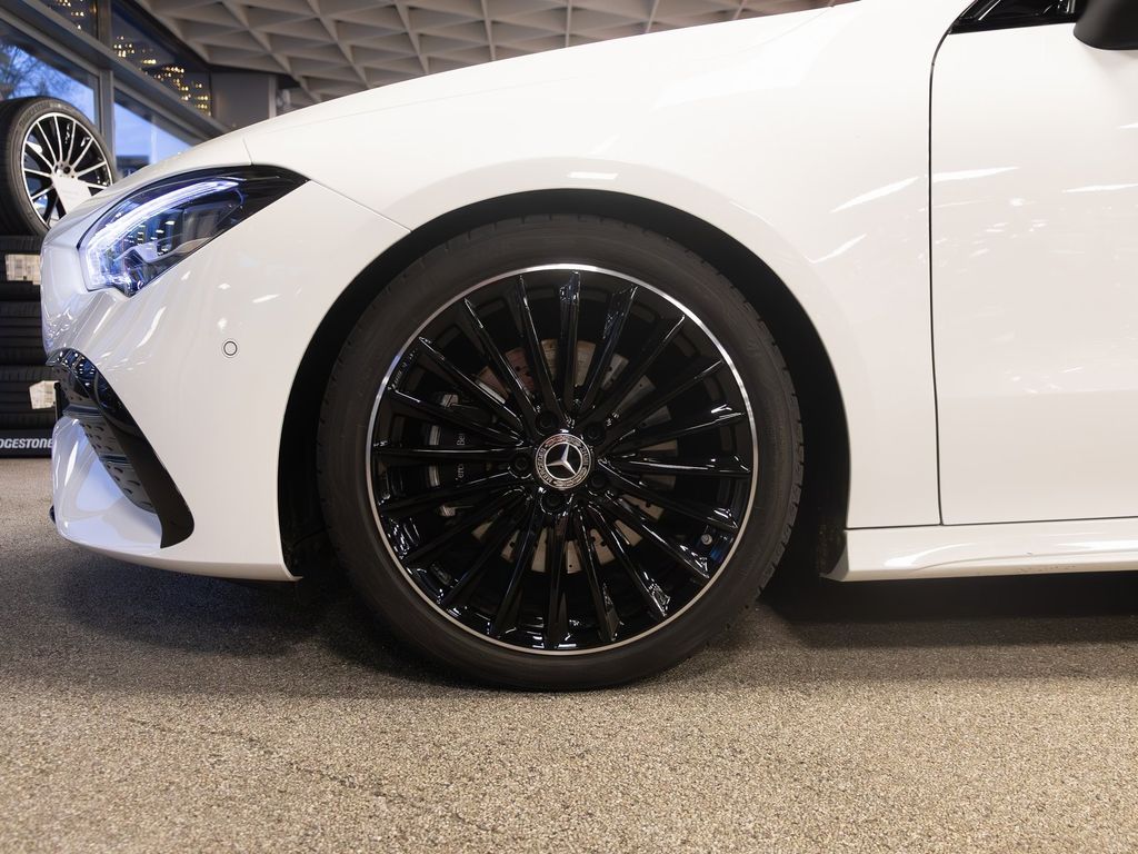 Mercedes-Benz CLA 200 Shooting Brake 2024