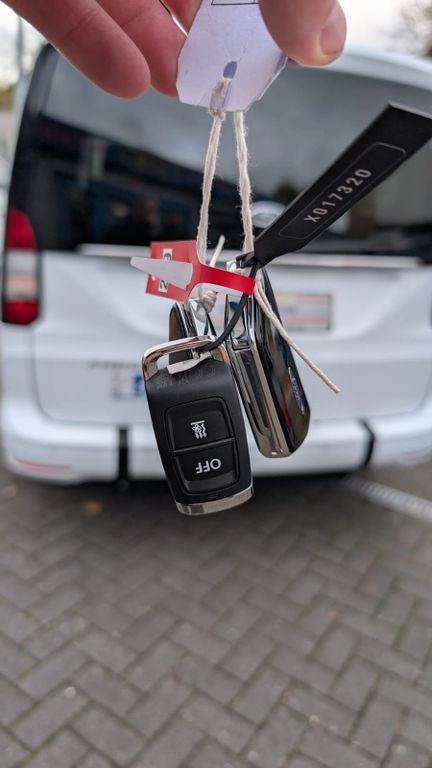 Ford Grand Tourneo