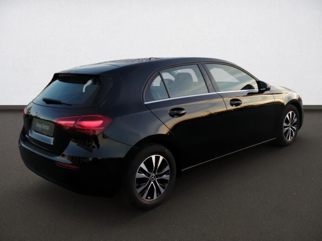 Mercedes-Benz A 180 2023