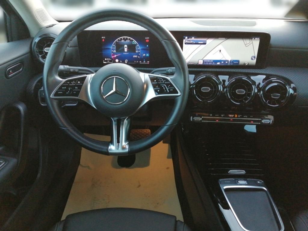 Mercedes-Benz A 180 2023