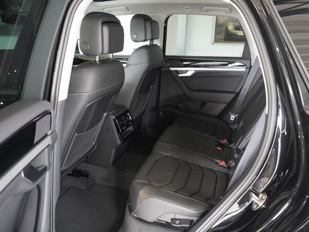 Volkswagen Touareg 2025