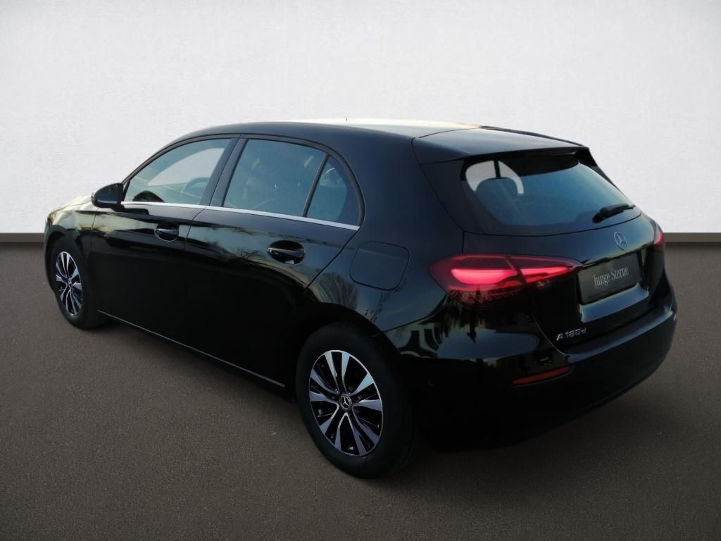 Mercedes-Benz A 180 2023